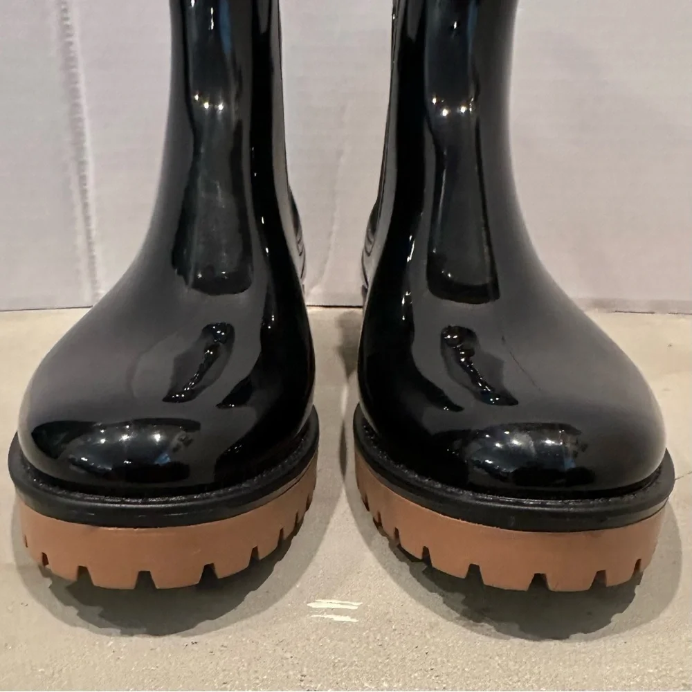 Vince Risa Gum Chelsea Boot Rainboot Glossy Black Slip On Women’s 10